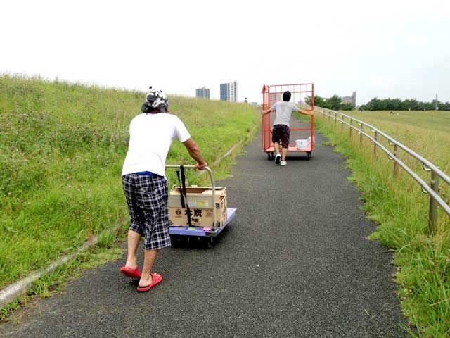赤羽・荒川岩淵関緑地BBQ場運搬
